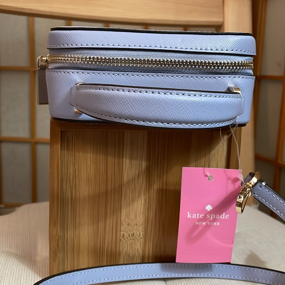 Kate Spade Daisy Vanity bag in Candied Flower Blue NWT - Picture 9 of 17